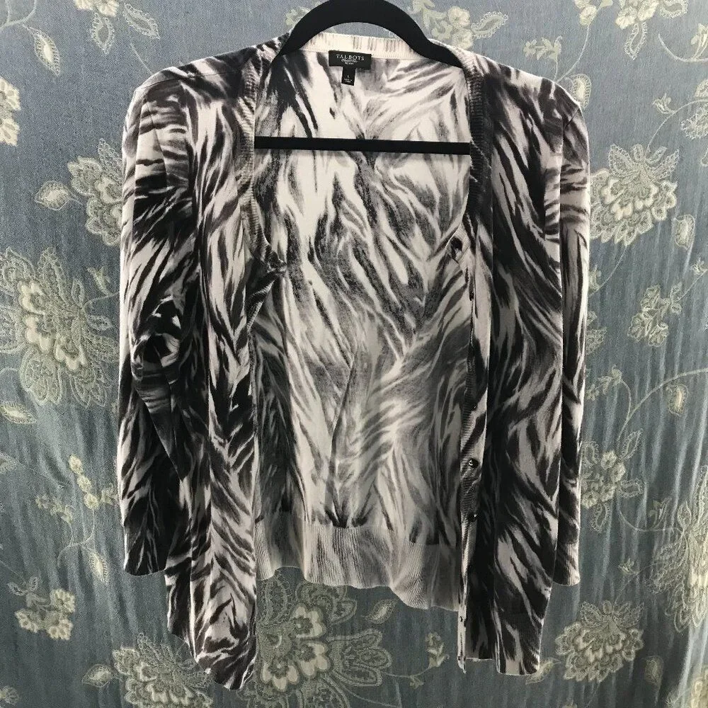 Talbots black & white lightweight sweater cardigan button up size Lp - Picture 1 of 3